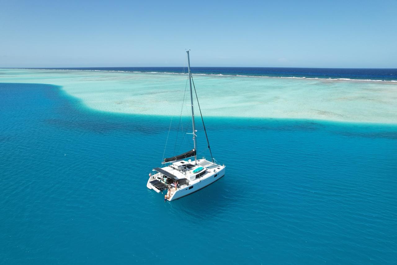 Catamaran in French Polynesia Crystal Lagoon